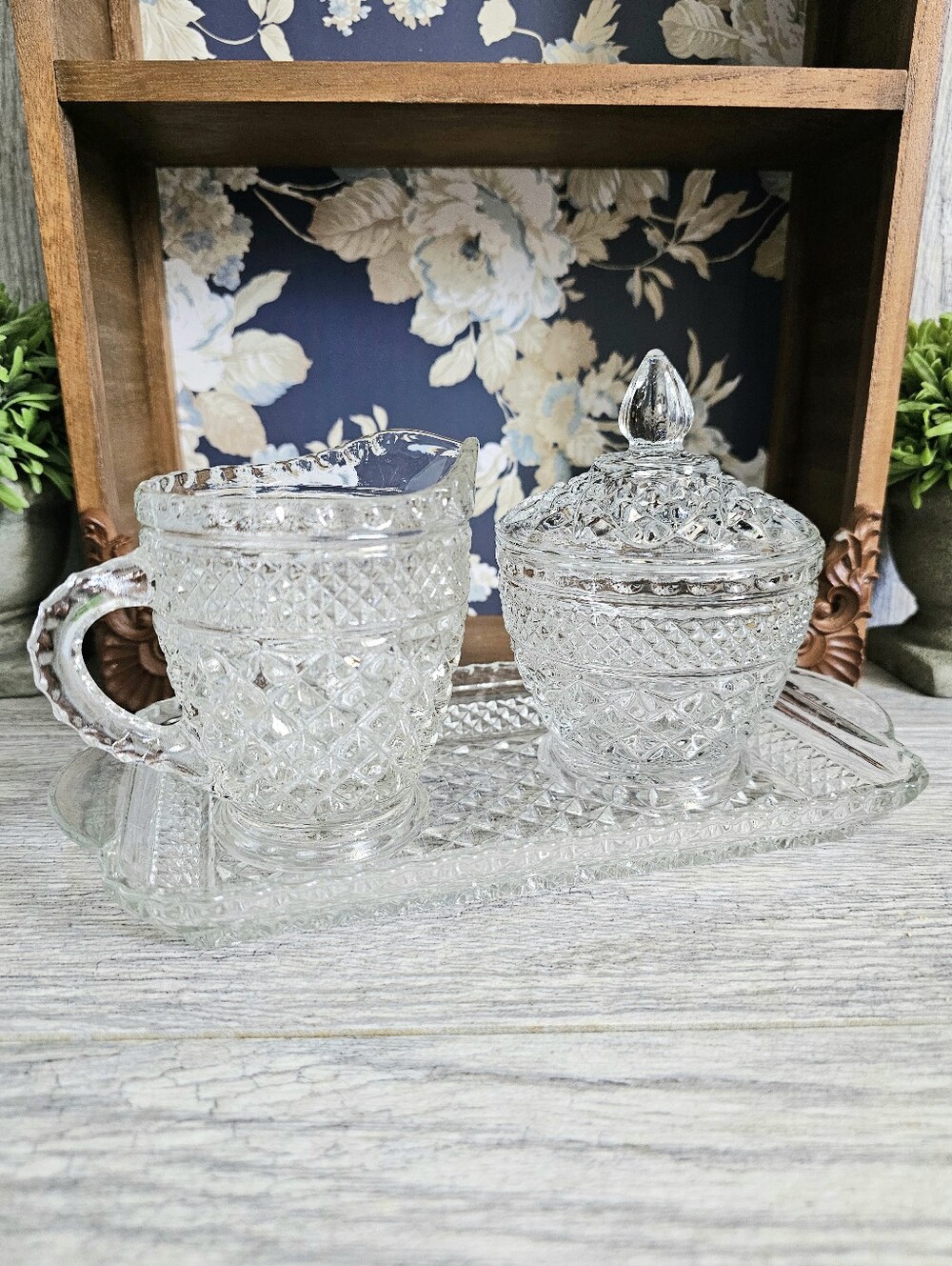 Anchor Hocking Wexford Clear Sugar Bowl & Creamer Set